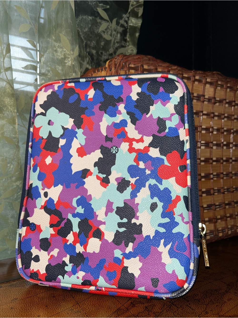 Tory Burch Floral Camouflage iPad or tablet case - used condition - - Picture 8 of 8